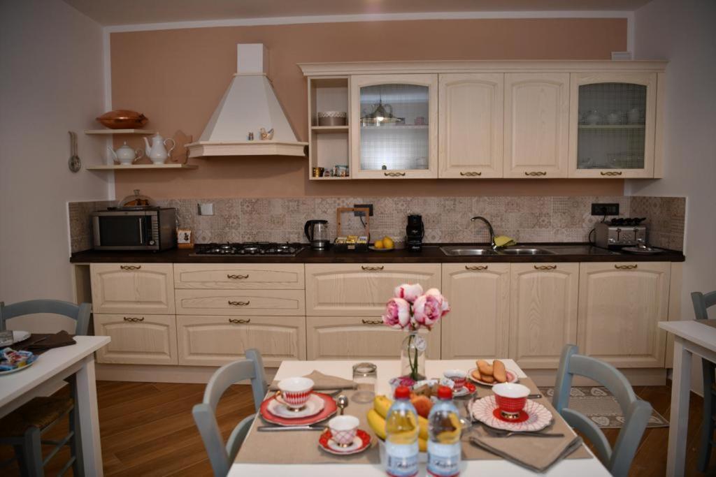 B&B Peonia ออร์โกโซโล ภายนอก รูปภาพ